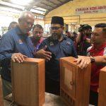 Mahfuz ketika mengadakan lawatan kerja ke Institut Latihan Perindustrian Kota Bharu.jpg