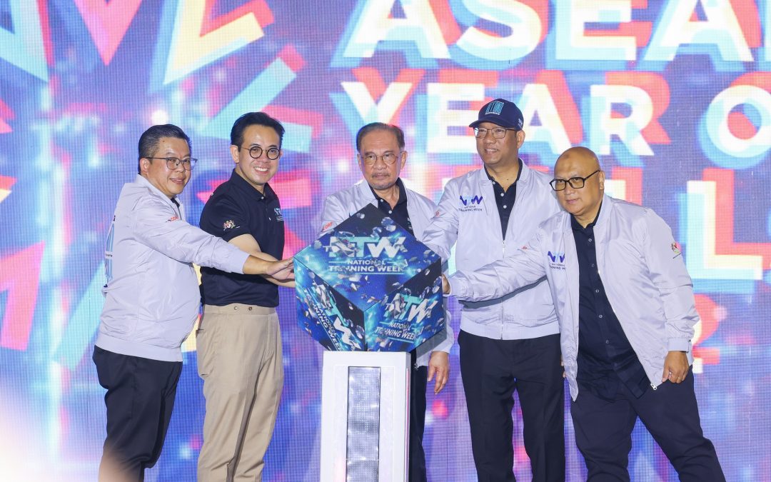 KESUMA launches ‘AI For Educators’ training to upskill 400,000 teachers nationwide